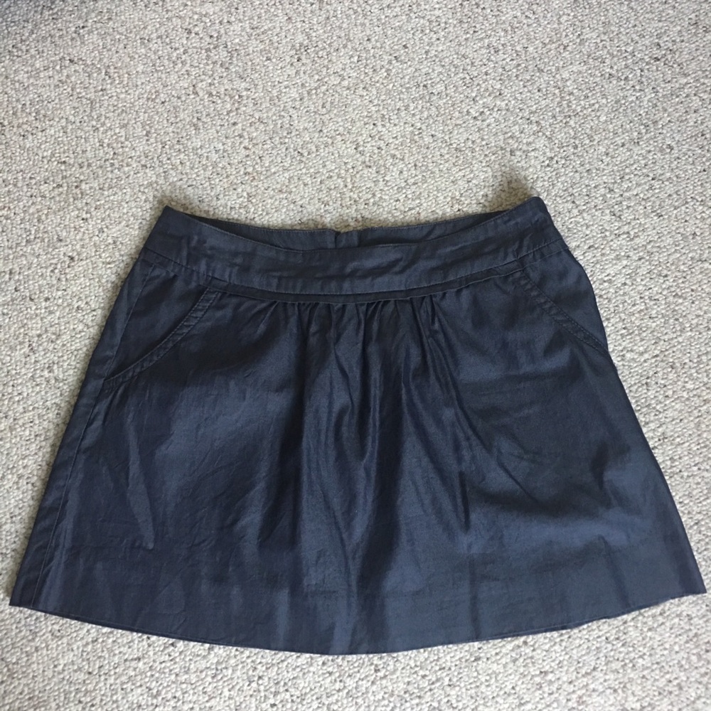 Jcrew Chambray skirt. Size 6